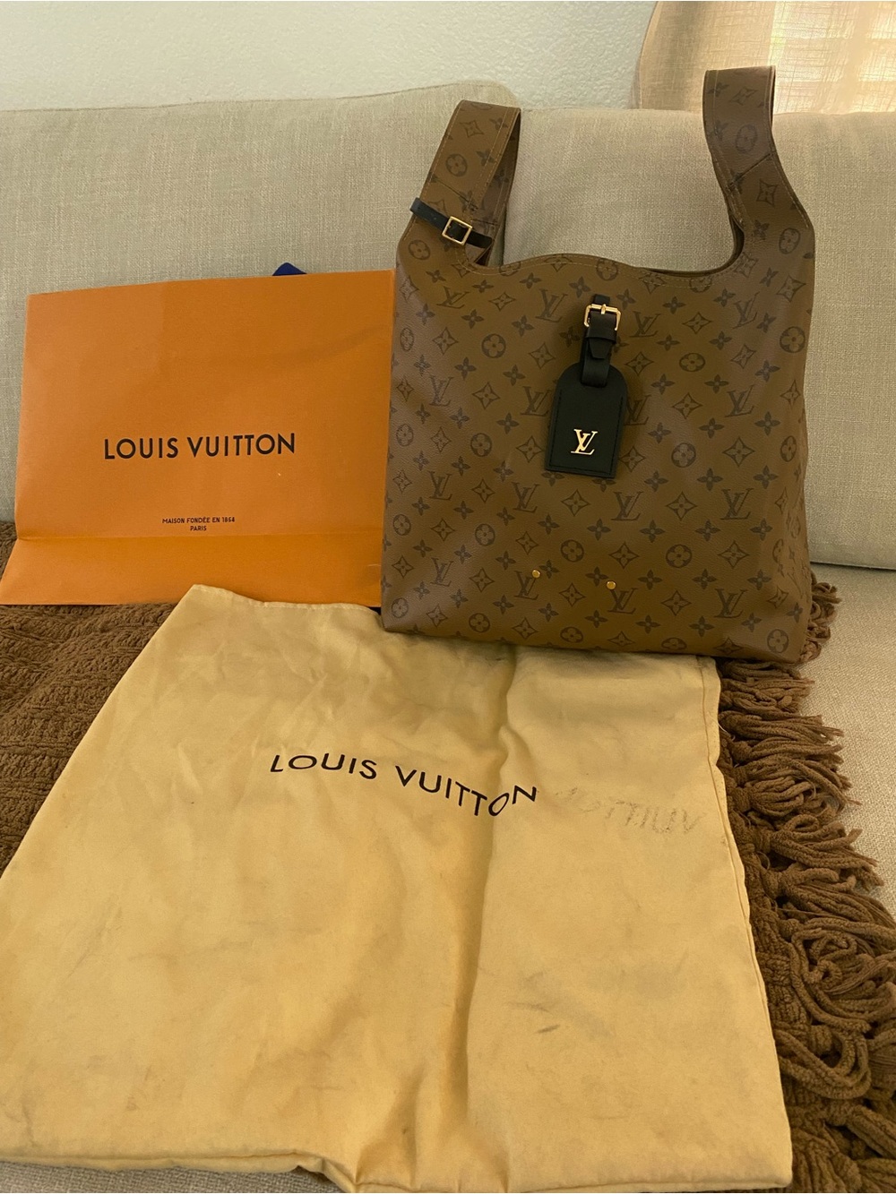 Louis Vuitton Monogram Canvas Brown Messenger Bag with Black Tag
